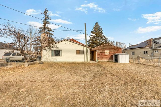 3242 E Lincoln Road, Idaho Falls, ID 83401