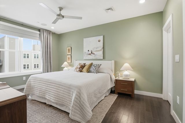 309 E St 43, Boston, MA 02127