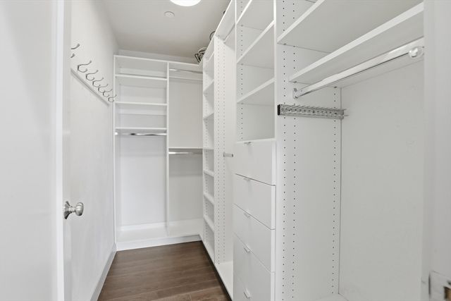 309 E St 43, Boston, MA 02127