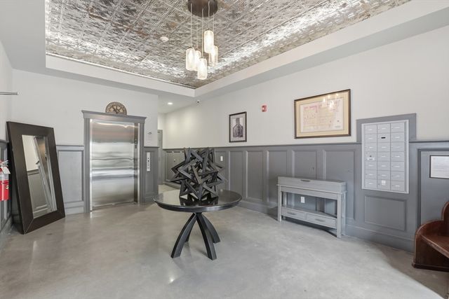 309 E St 43, Boston, MA 02127