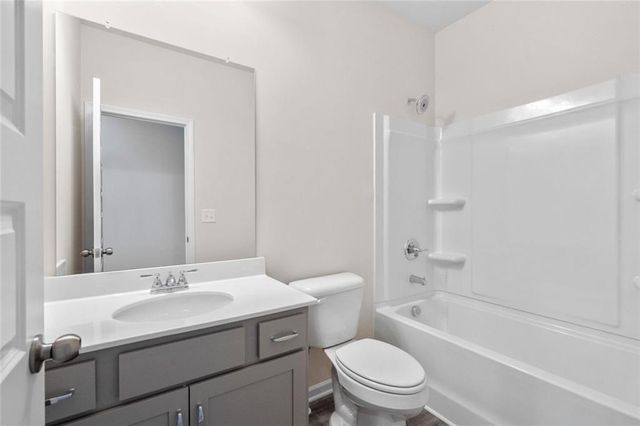 13719 92 Highway 28, Woodstock, GA 30188