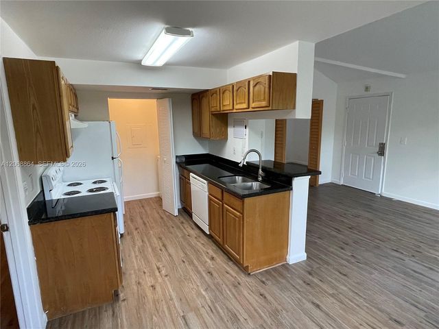 8739 NW 39th Street 8739, Sunrise, FL 33351