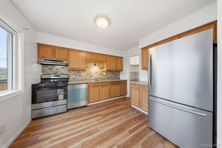 19 Red Barn Lane, Middletown, NY 10940