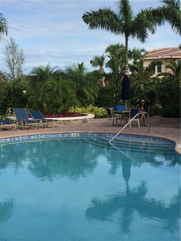 176 SW 127th Terrace, Plantation, FL 33325