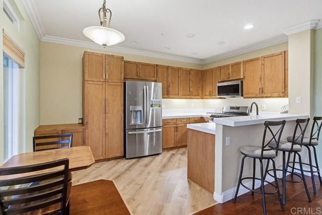 2345 Amber Oak Lane, Escondido, CA 92027