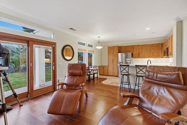 2345 Amber Oak Lane, Escondido, CA 92027