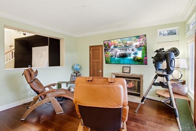 2345 Amber Oak Lane, Escondido, CA 92027