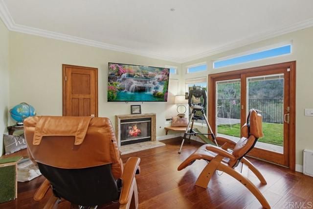 2345 Amber Oak Lane, Escondido, CA 92027