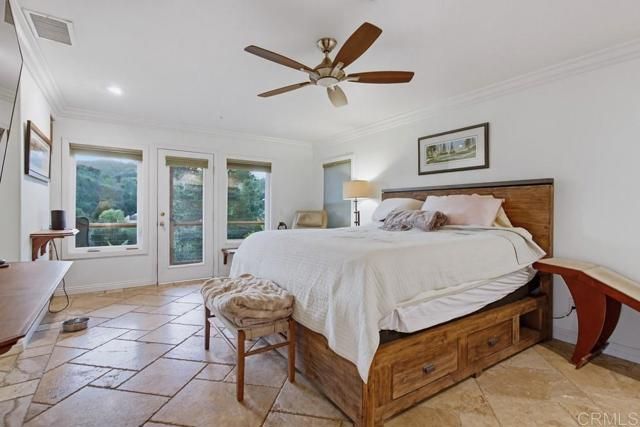 2345 Amber Oak Lane, Escondido, CA 92027