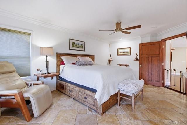 2345 Amber Oak Lane, Escondido, CA 92027