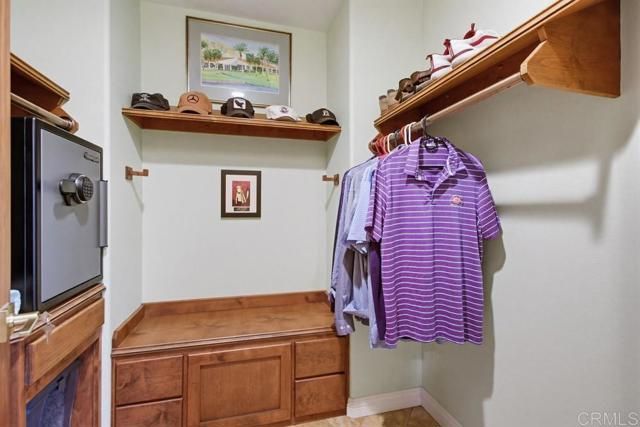 2345 Amber Oak Lane, Escondido, CA 92027