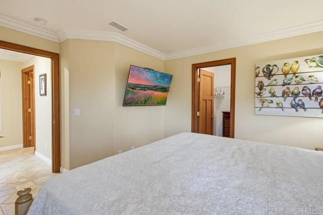 2345 Amber Oak Lane, Escondido, CA 92027