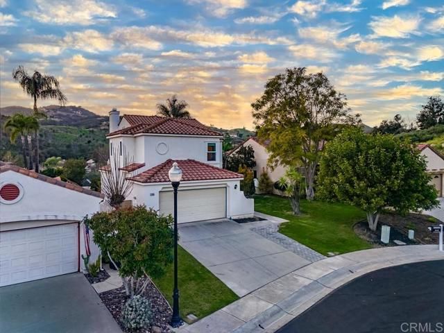 2345 Amber Oak Lane, Escondido, CA 92027