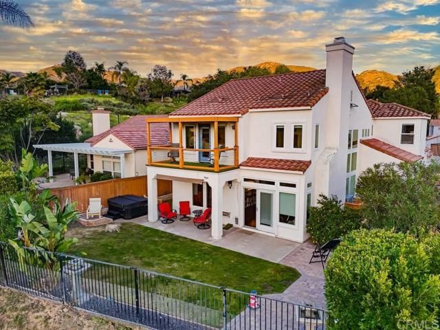 2345 Amber Oak Lane, Escondido, CA 92027