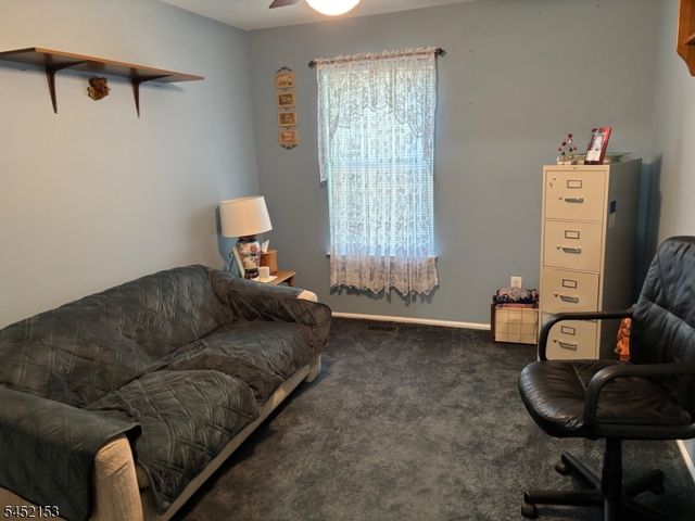 17 Choctaw Ridge Rd, Branchburg Twp., NJ 08876
