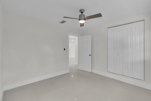 3262 Pierce Street, Hollywood, FL 33021