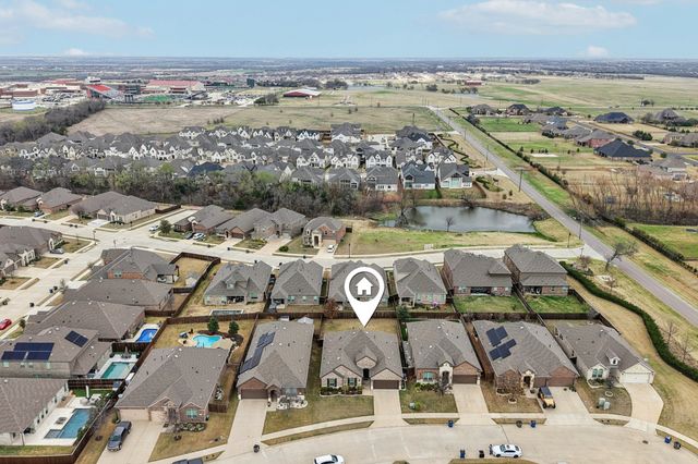 1718 Tumbleweed Court, Celina, TX 75009