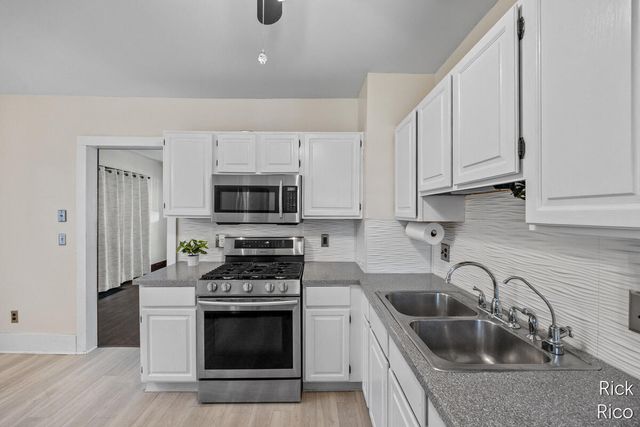 2246 Harding Avenue, Muskegon City, MI 49441