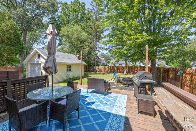 2246 Harding Avenue, Muskegon City, MI 49441