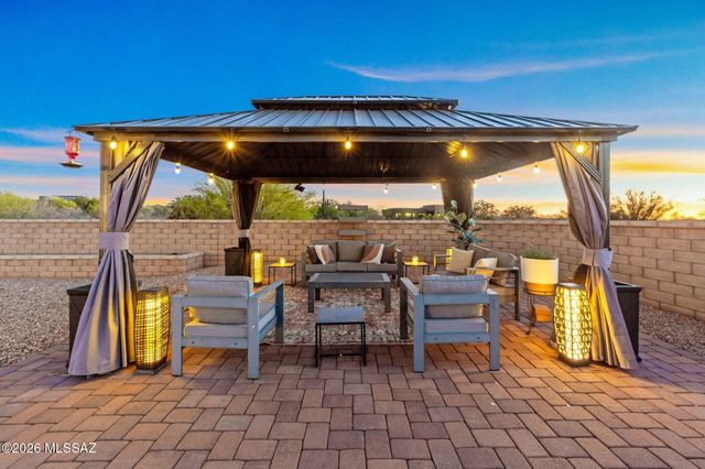 8206 S Diamond H Ranch Place, Vail, AZ 85641