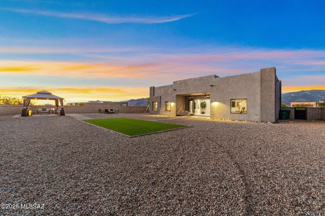 8206 S Diamond H Ranch Place, Vail, AZ 85641
