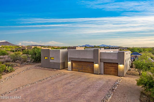 8206 S Diamond H Ranch Place, Vail, AZ 85641