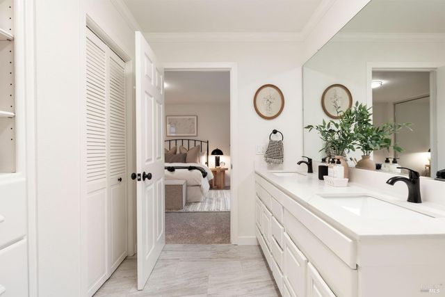 377 Maple Ave, Cotati, CA 94931