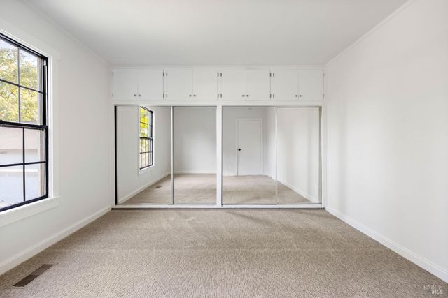 377 Maple Ave, Cotati, CA 94931