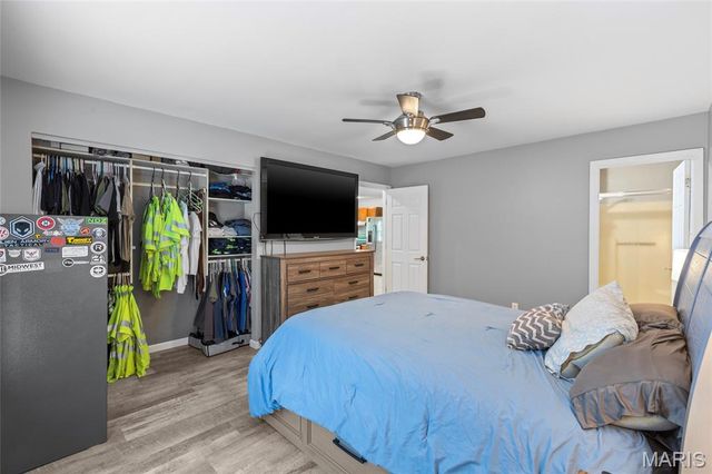 2411 Muegge Road, St Charles, MO 63303
