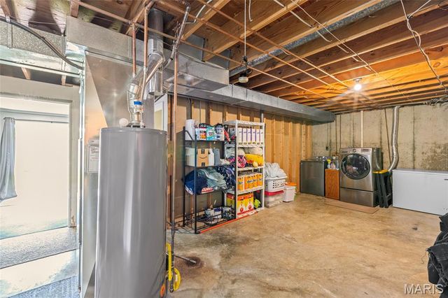 2411 Muegge Road, St Charles, MO 63303
