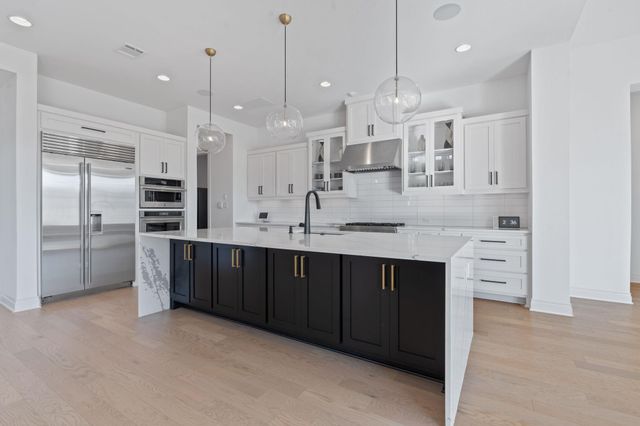 907 Bristol Creek BND, Austin, TX 78738