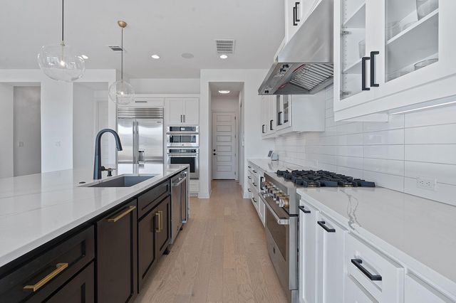 907 Bristol Creek BND, Austin, TX 78738