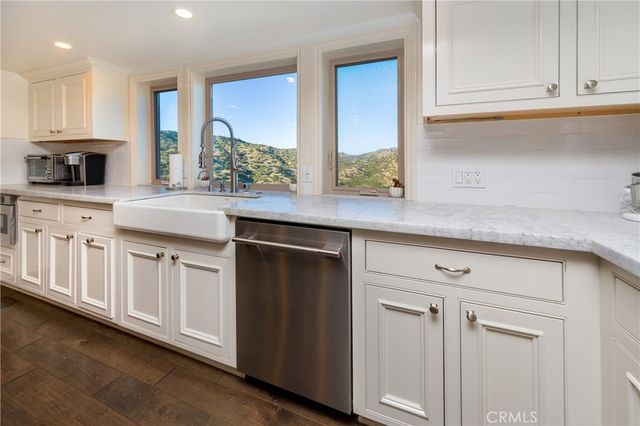 26 Corral, Bell Canyon, CA 91307