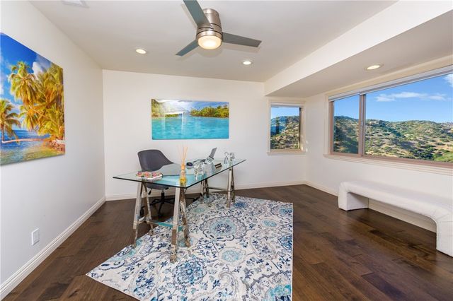 26 Corral, Bell Canyon, CA 91307