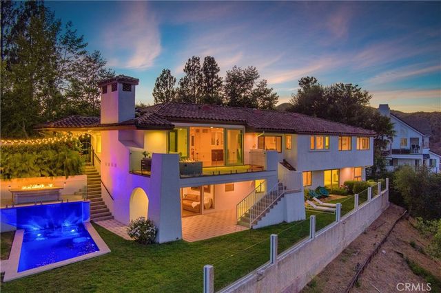 26 Corral, Bell Canyon, CA 91307
