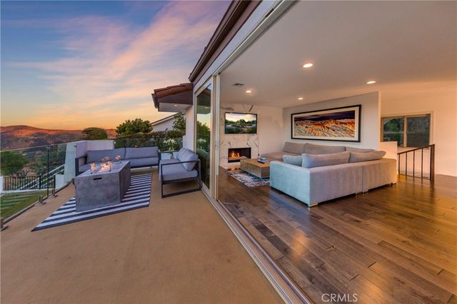 26 Corral, Bell Canyon, CA 91307
