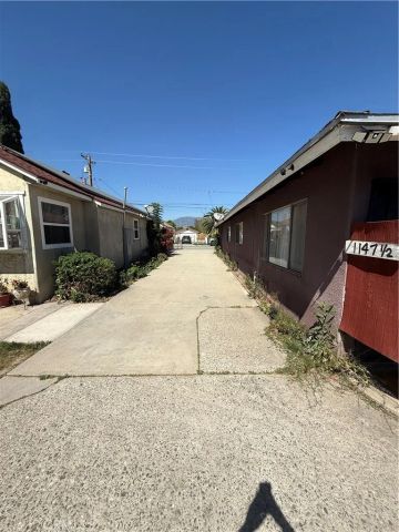 1147 Spruce, San Bernardino, CA 92411