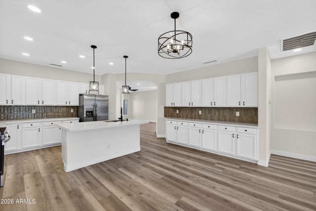 10419 E JAVELINA Avenue, Mesa, AZ 85209