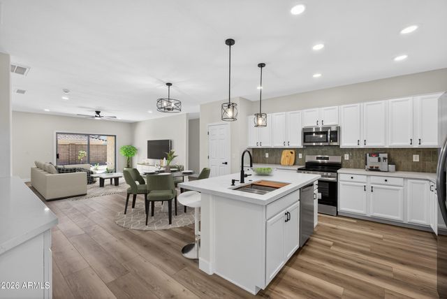 10419 E JAVELINA Avenue, Mesa, AZ 85209