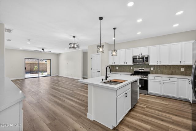 10419 E JAVELINA Avenue, Mesa, AZ 85209