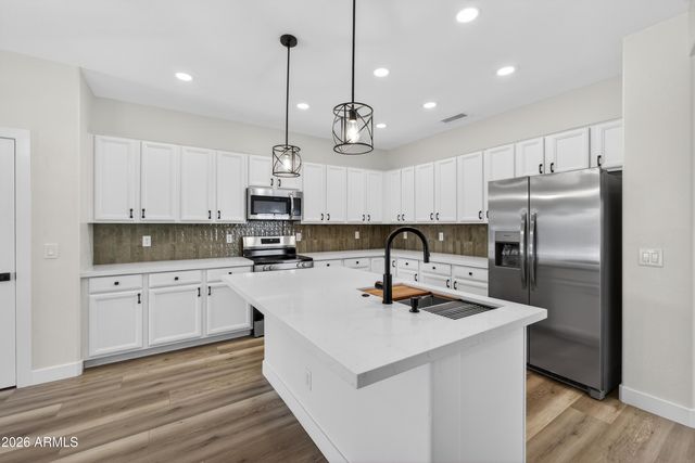 10419 E JAVELINA Avenue, Mesa, AZ 85209