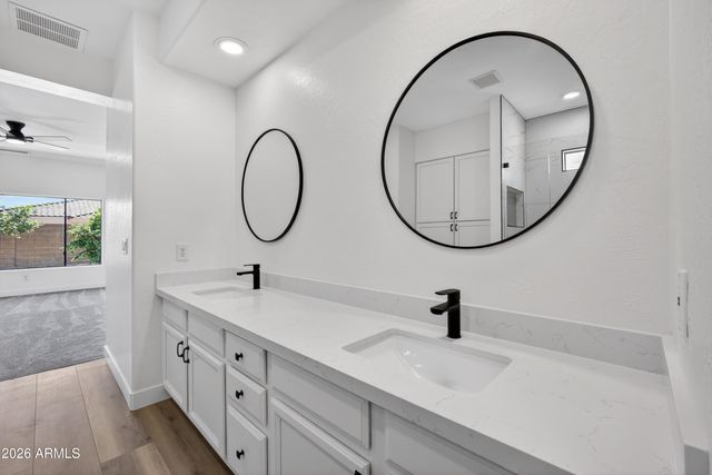 10419 E JAVELINA Avenue, Mesa, AZ 85209