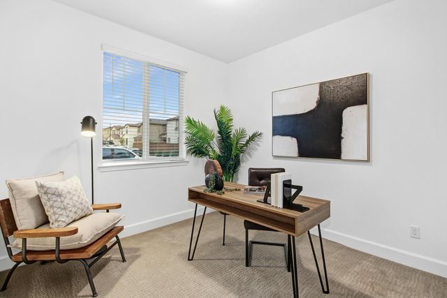 2033 Lake Range Way, Roseville, CA 95747