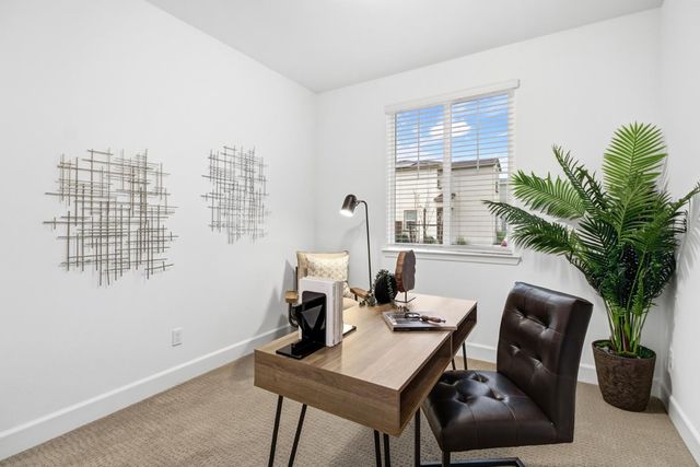 2033 Lake Range Way, Roseville, CA 95747