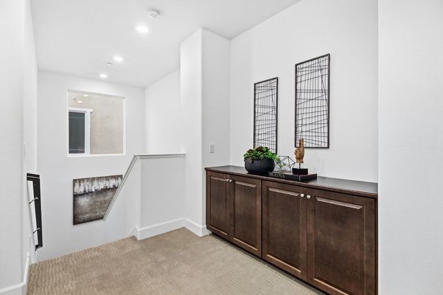 2033 Lake Range Way, Roseville, CA 95747