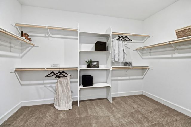 2033 Lake Range Way, Roseville, CA 95747