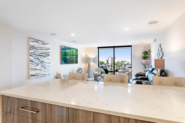 1208 Marine Way 507, North Palm Beach, FL 33408