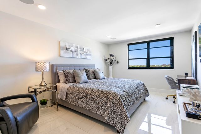 1208 Marine Way 507, North Palm Beach, FL 33408