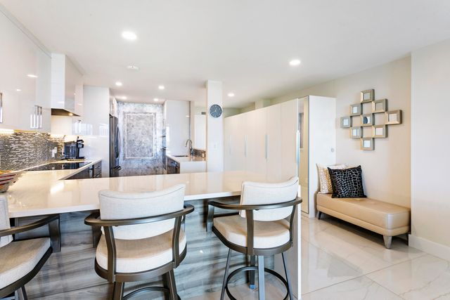 1208 Marine Way 507, North Palm Beach, FL 33408