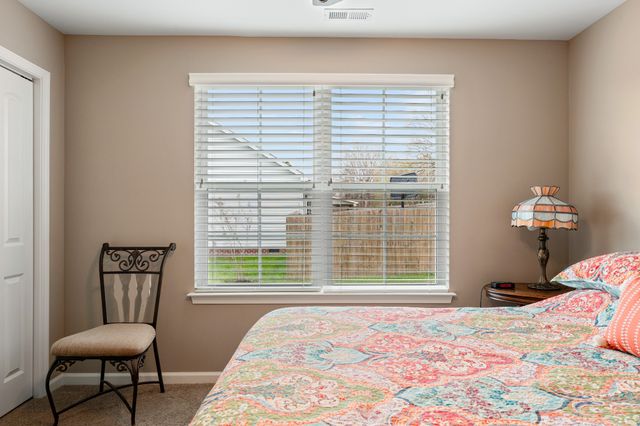 7608 Leverette Dr, Fairview, TN 37062